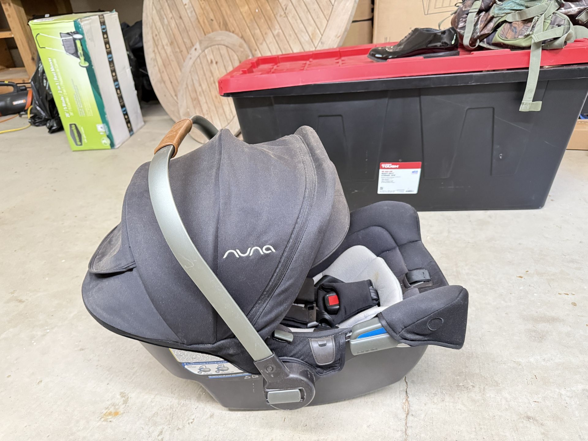 Nuna Car seat