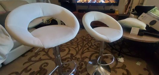White leather stools