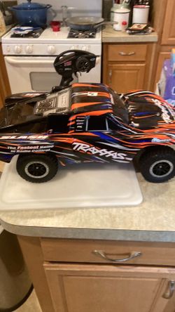 Brushless VXL 3s 4x4 Slash