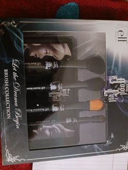 elf disney makeup brushes