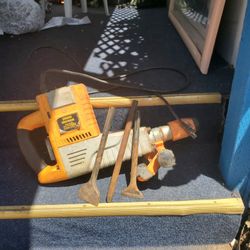 Chicago Electric Demolition Hanmer 12.5 AMP With 3 Accessories
