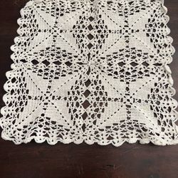 Crochet, Handmade Table Linen Vintage
