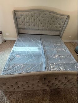 King size bed frame + box spring