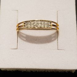 10kt Gold Diamond Ring Band 