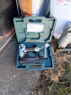 Finish Nail Gun