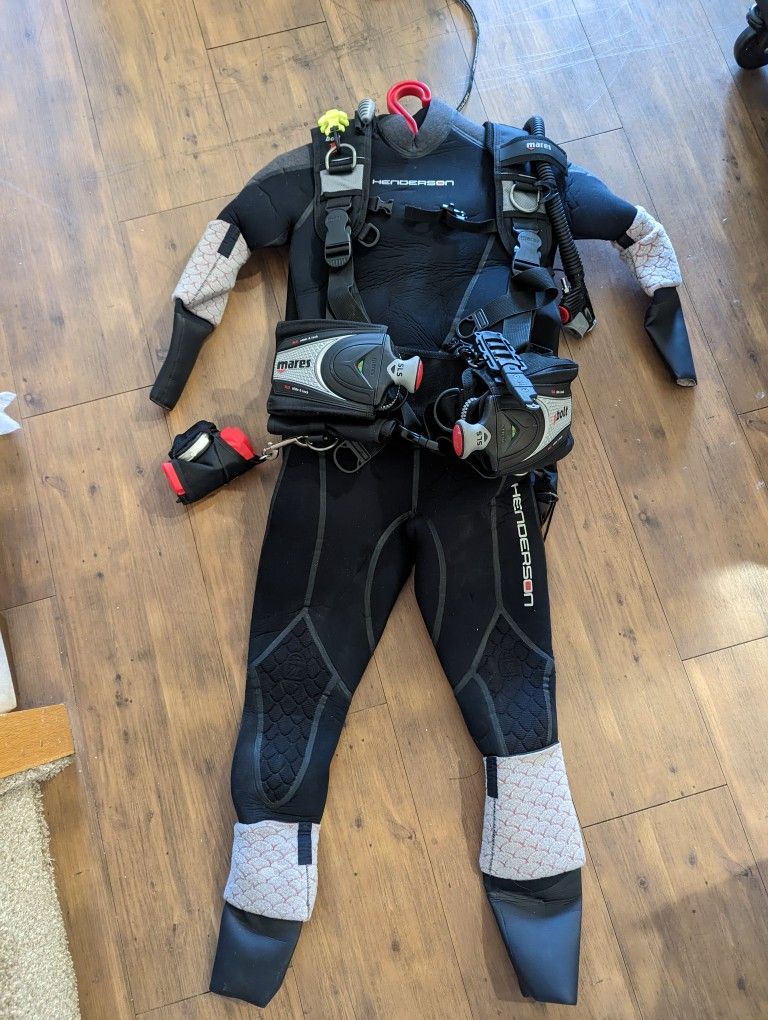 Scuba Diving Set