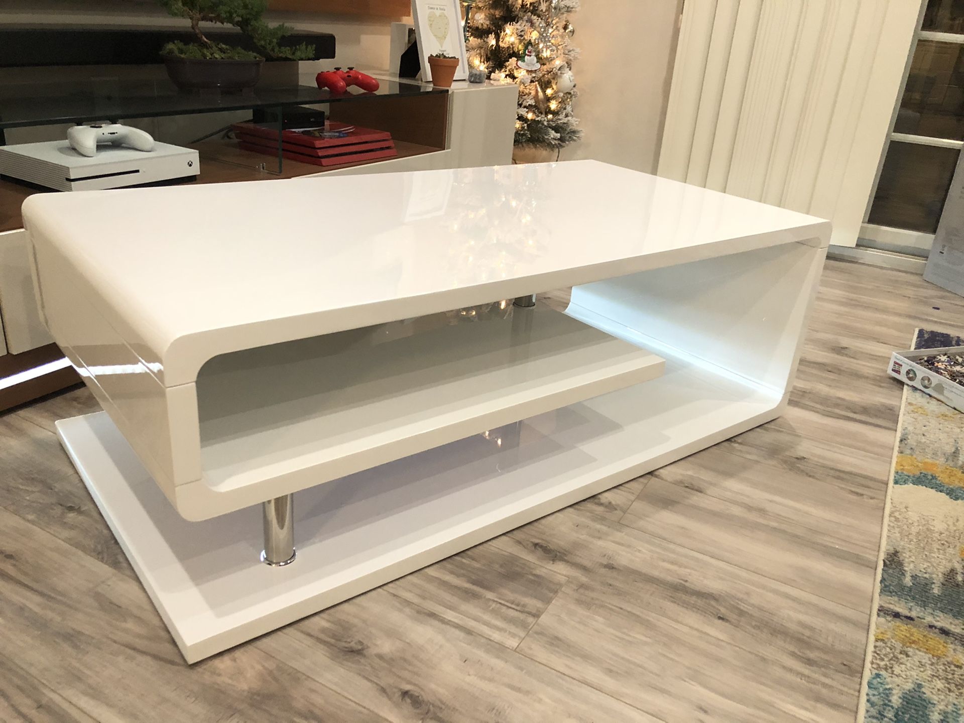 White Modern Coffee Table