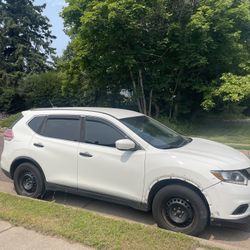 2016 Nissan Rogue 