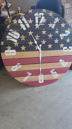 36" American Flag clock