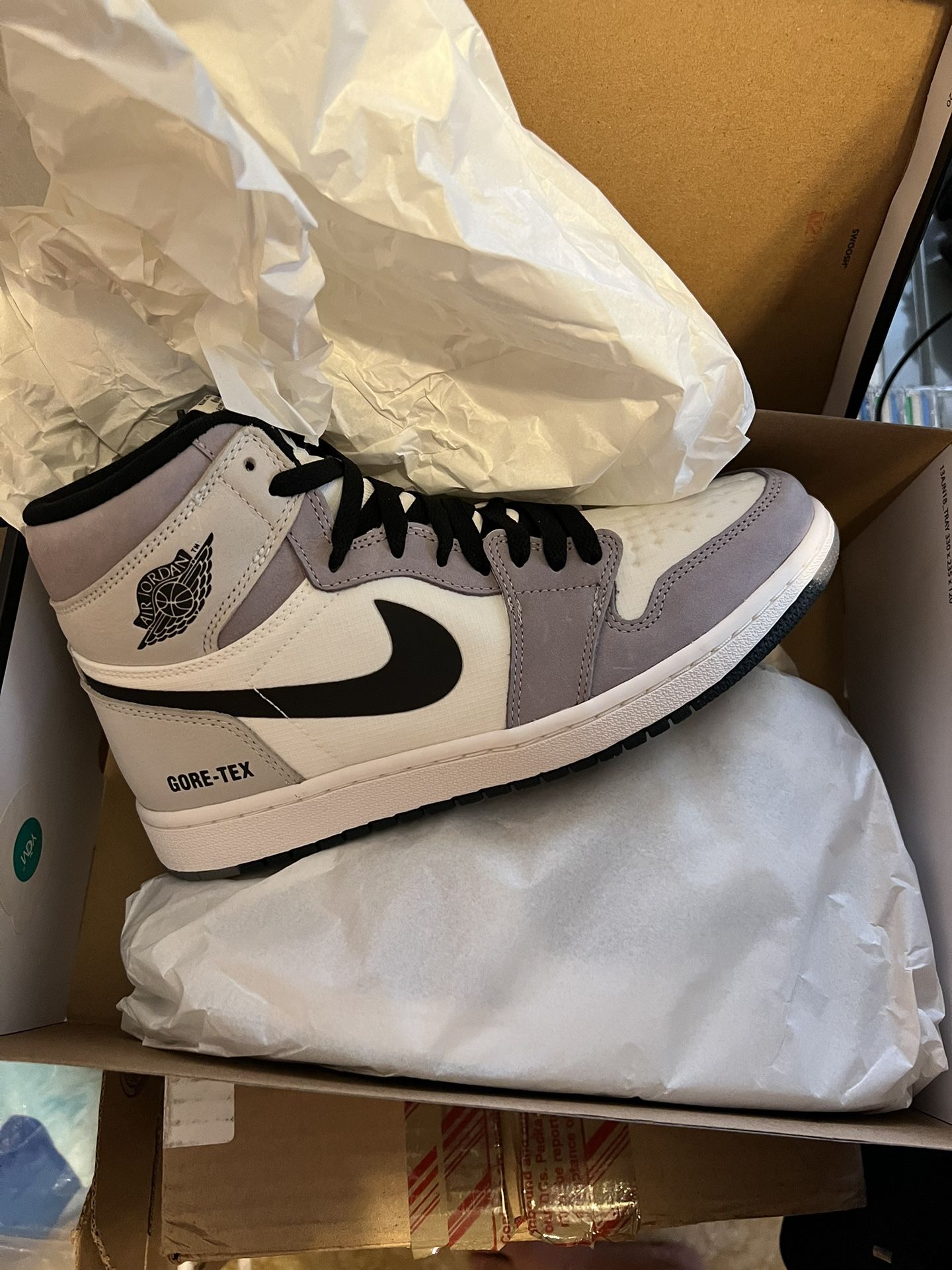 Nike Air Jordan High Element Gore Tex Light Bone