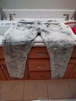 Acid Wash Jeans