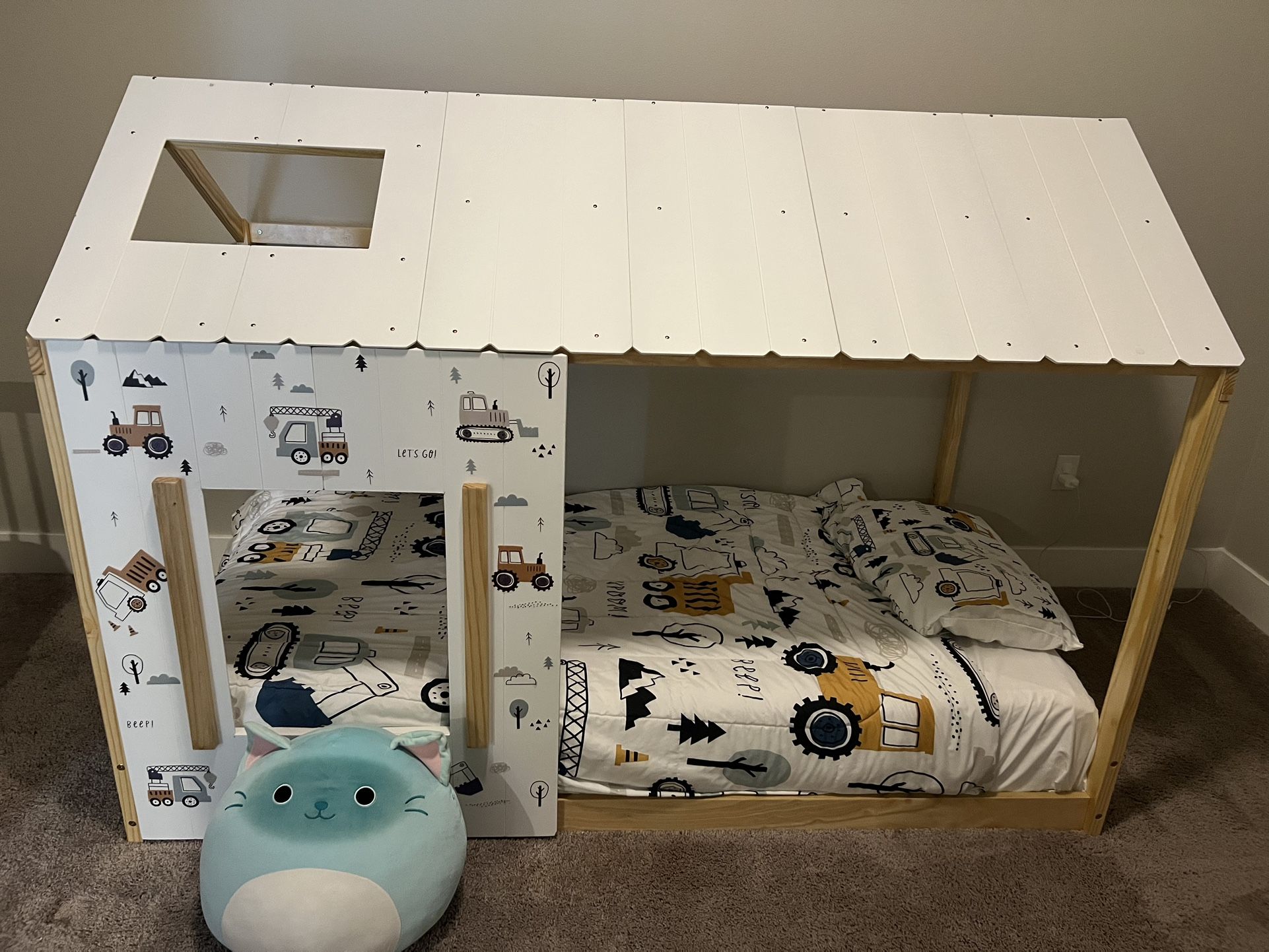 Twin Size House Bed And Mattress 