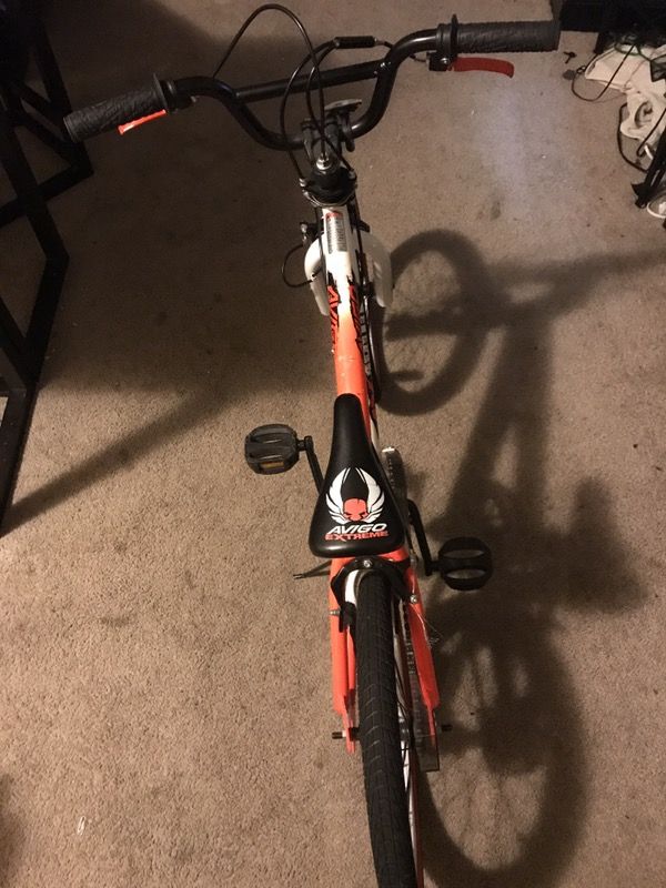 Boys 18 inch Avigo Extreme AX1800 Bike for Sale in Oakdale NY OfferUp