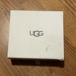 Ugg Sheepskin Care Kit Instructions Protect, clean, suede eraser