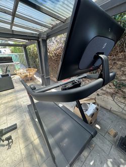 peleton Tread treadmill