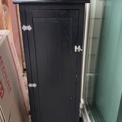 Free black cabinet. Needs love but works fine.