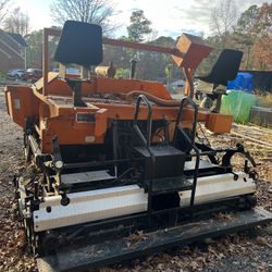 Fortress 650s asphalt machine on tracks 