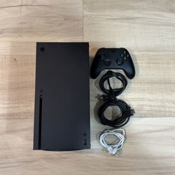 Xbox Series X – Excellent Condition – Controller + All Cables + Stand