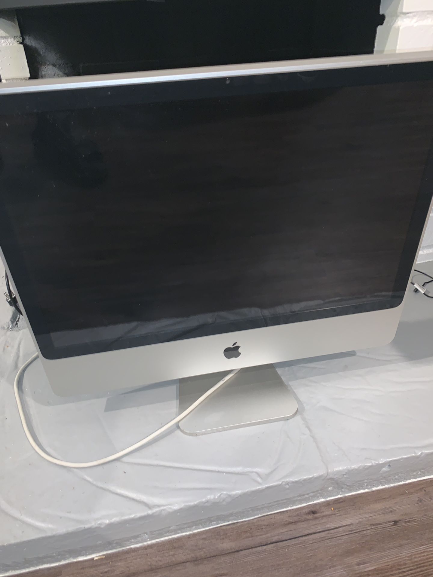 iMac 24 inch