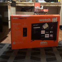 On Tv  32 Inch 