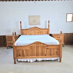 Vintage Knotty Pine Bedroom Set 