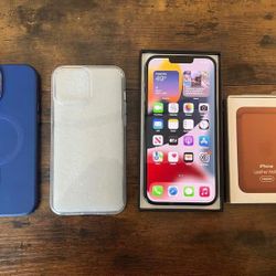  iPhone 13 Pro Max, 128GB, Sierra Blue - Unlocked