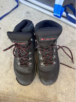 Hiking shoes