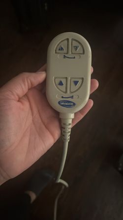 Air mattress with pump and mechanical hospital bed