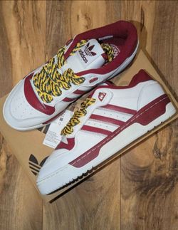 New Adidas Originals Rivalry Low 86 Trae Young 8.5, & 10, 10.5 & 12 Classic Originals  Shoes
