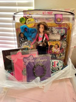 DOLL Play Set & Extras Brand New!