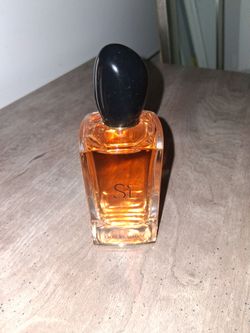Si perfume Giorgio Armani