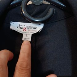 Lindo saco taya  L  pero queda  como  m  muy  comodo semi nuevo