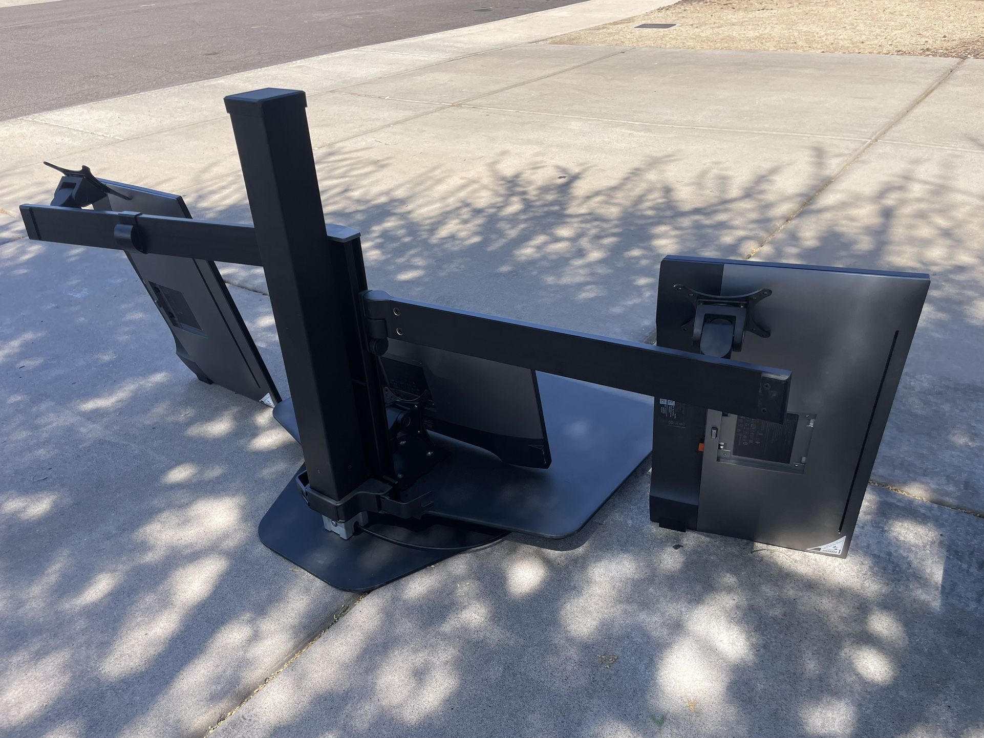 Triple Monitor Mount (3 Monitors Included)