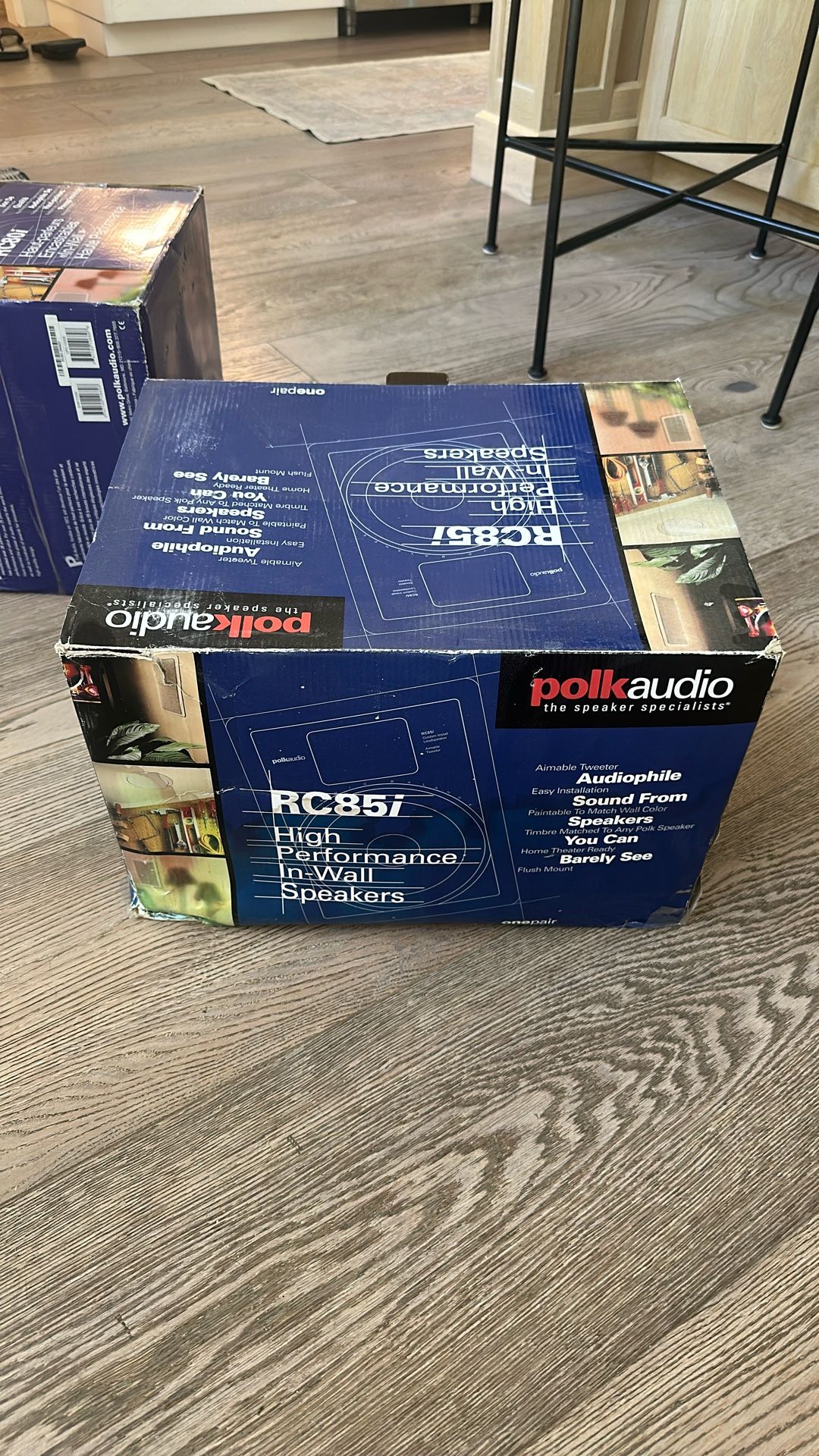 Pork audio high-performance in wall speakers