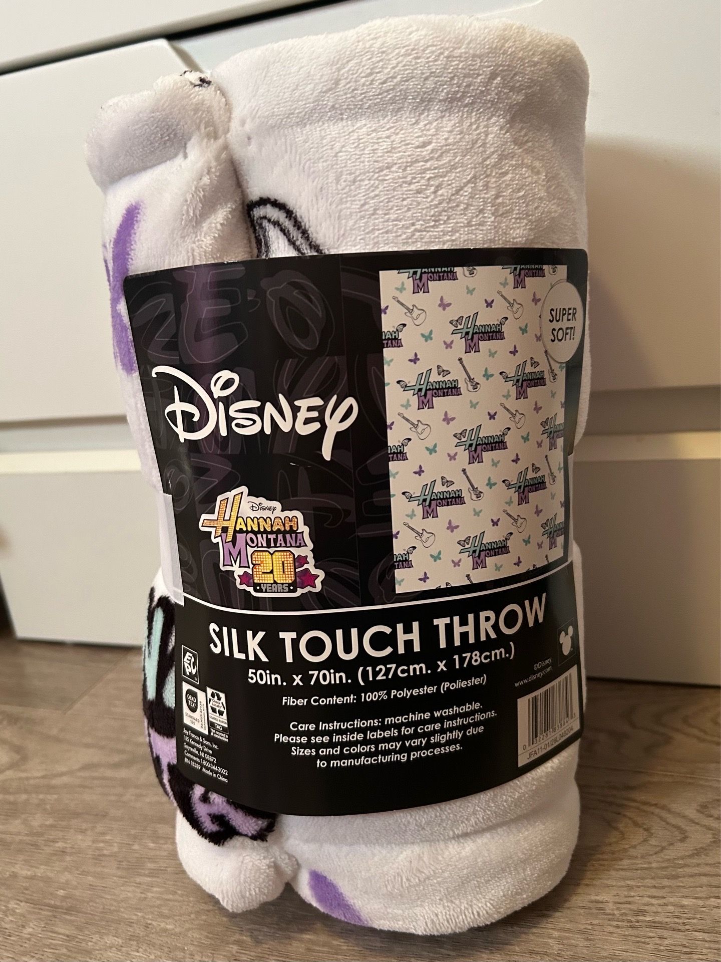 Disney Channel Throwback Hannah Montana Blanket