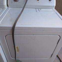 Kenia Dryer