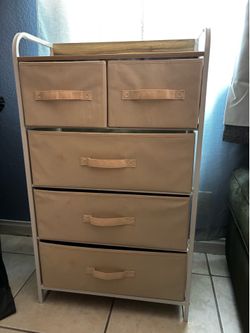 Dresser/storage drawers