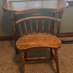 Kids desk/table And chair