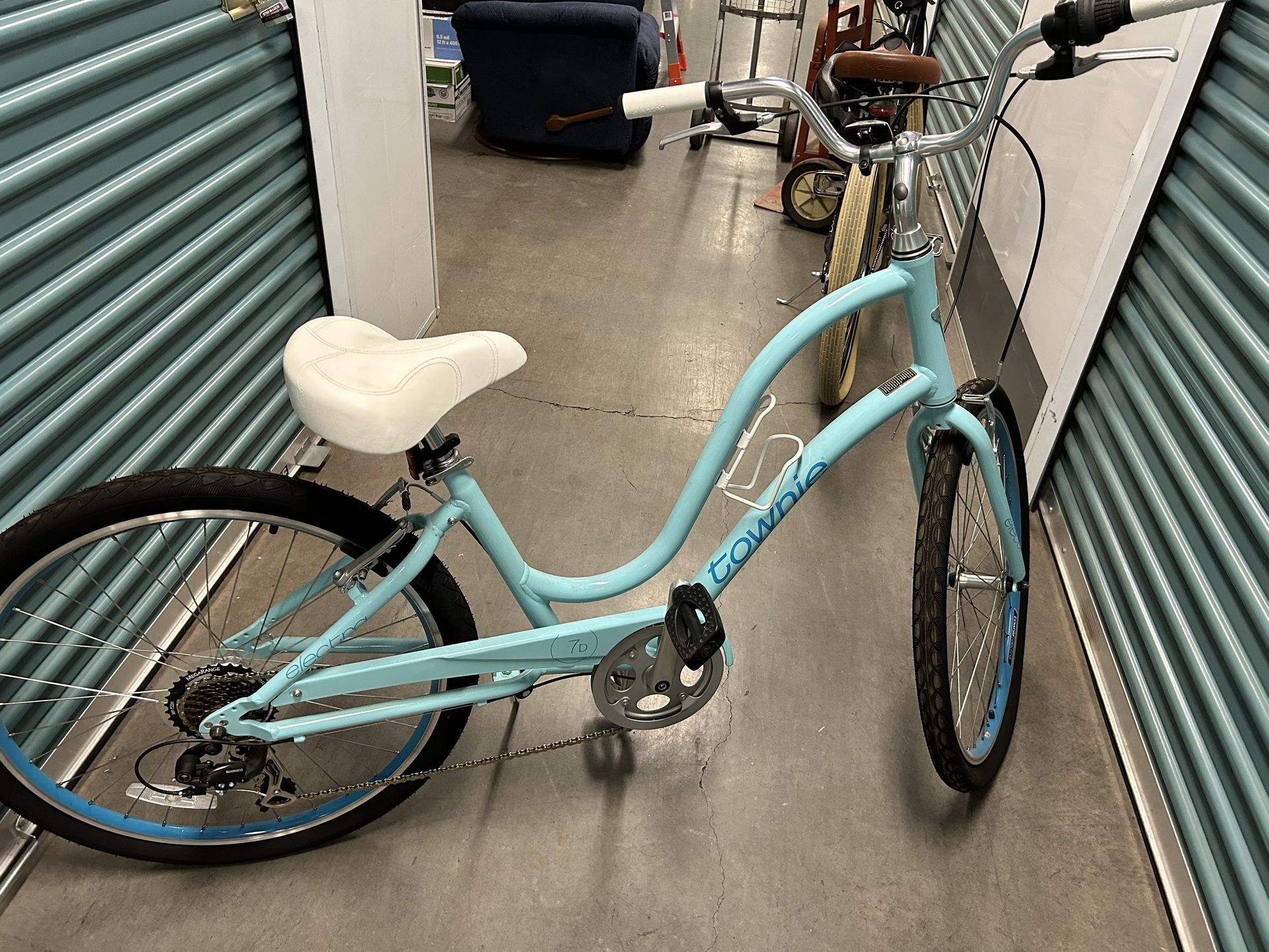 Townie Electra 7d for Sale in Rancho Cucamonga, CA OfferUp