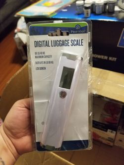 American Tourister Digital Luggage Scale