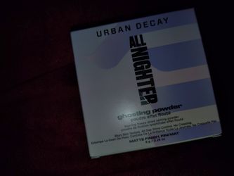 Urban Decay All Nighter Ghosting Powder