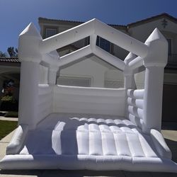 bounce house used once