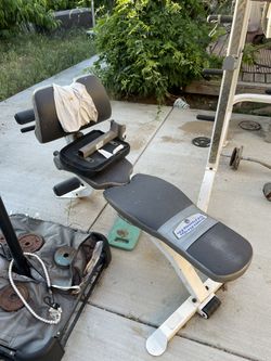 Workout smith with pull downs.