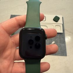 Apple Watch Series 7 GPS 45mm