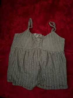 Women’s tops size small