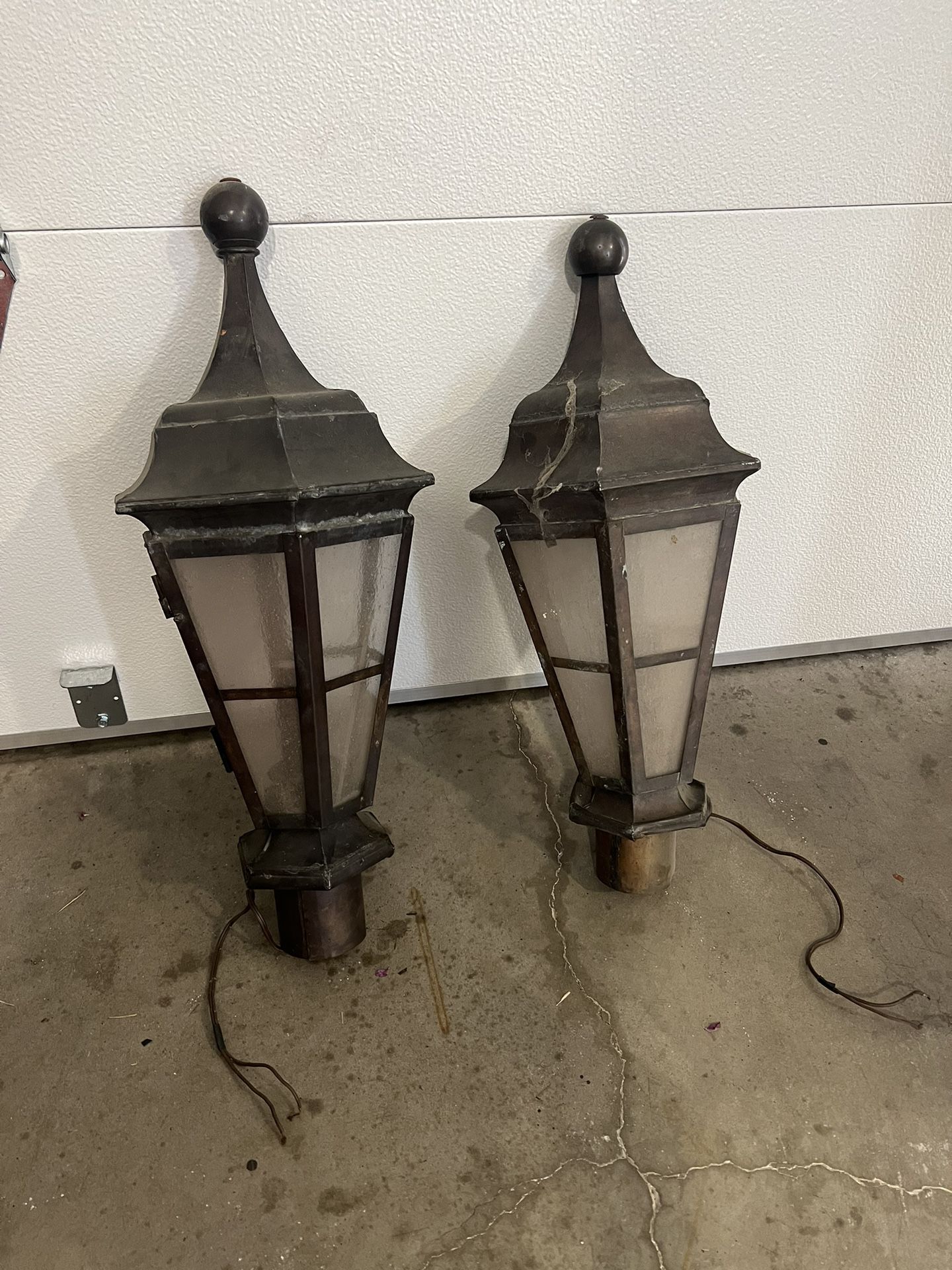 Copper lamp posts 