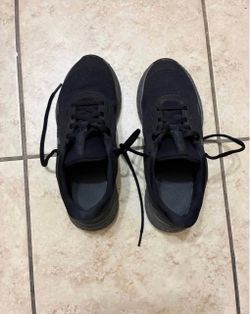Boys shoes 4y