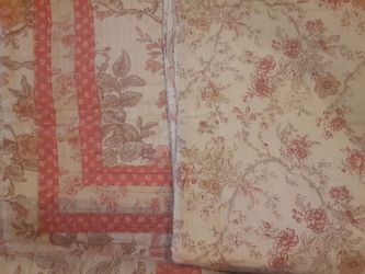 Queen size quilt set