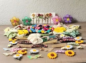 MY LOSS,  YOUR GAIN. TONS OF  HAIR ACCESSORIES
