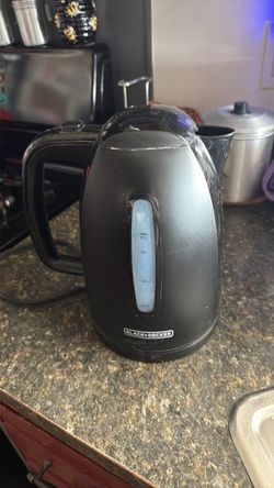Black+Decker Electric Kettle 1.7L